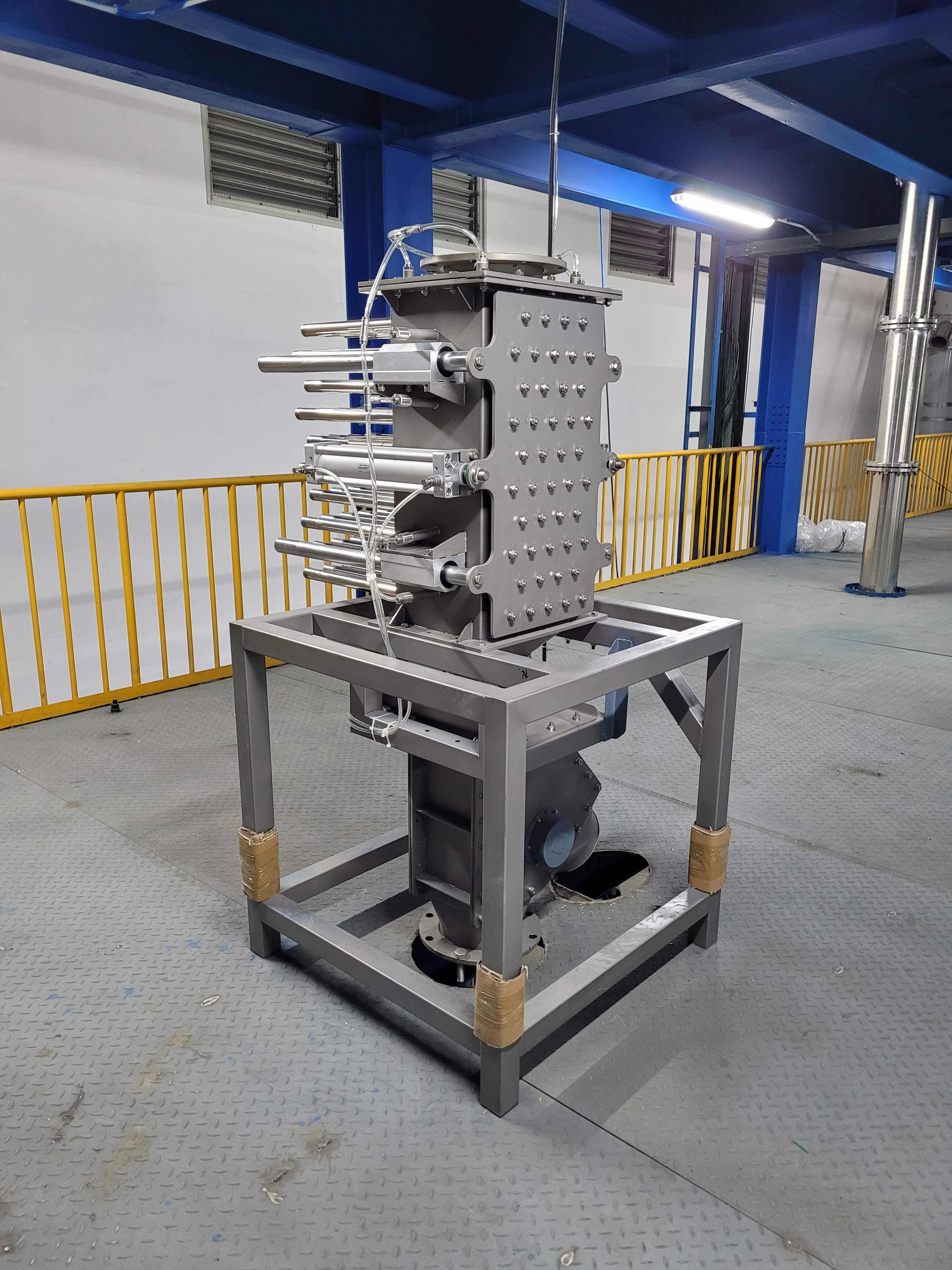 De gevaren van ijzeronzuiverheden bij de productie van chilipoeder en de sleutelrol van magnetische scheiders